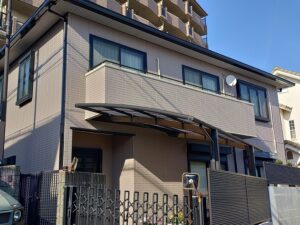 ハウスメーカーの戸建住宅　外壁塗装